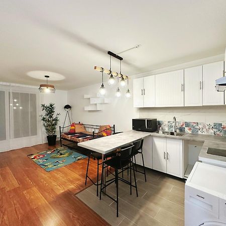 W&L Paris Apartment 68M - 3 Min Metro 4 - A Paris Centre 15Min Баньо Екстериор снимка